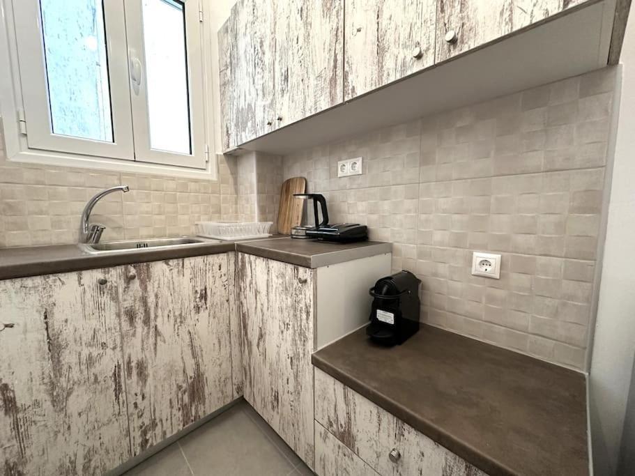 Apartment Athenian Cosy Gateaway Athens