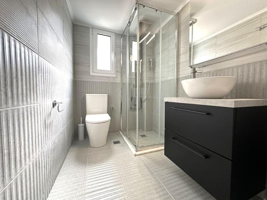 Athenian Cosy Gateaway *