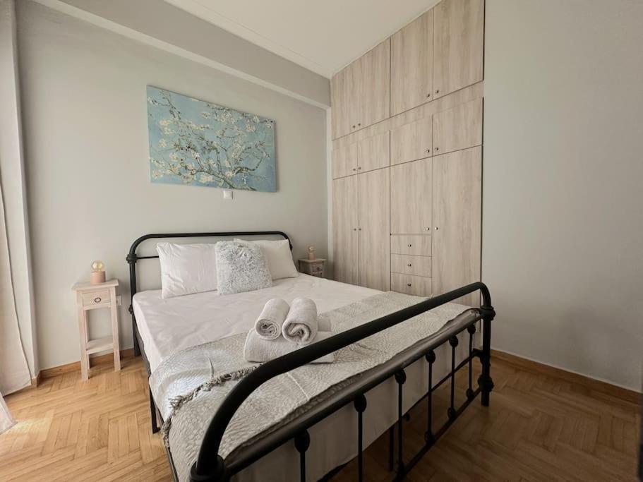 Apartment Athenian Cosy Gateaway Athen
